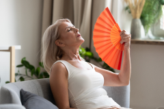 Menopausa e o verão... Como amenizar os sintomas no calor?